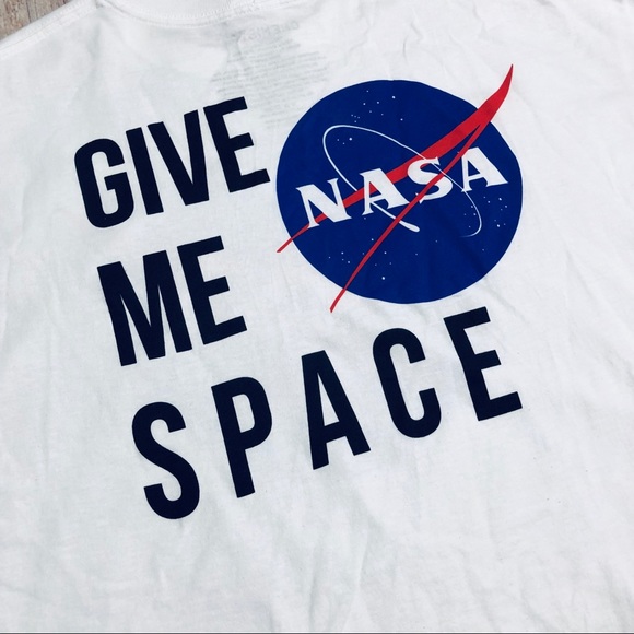 Cropped NASA T-shirt Size XL NWOT - Picture 5 of 7
